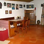 Hétvégi ház Casas Da Ribeira Seia