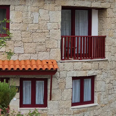 Casas Da Ribeira