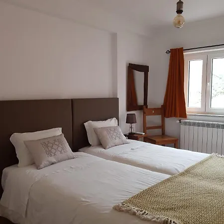 Casas Da Ribeira - Serra Da Estrela