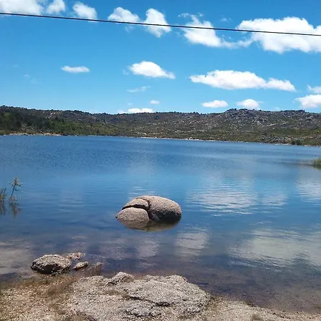 Casas Da Ribeira - Serra Da Estrela Seia