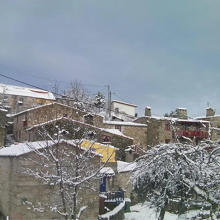Casas Da Ribeira - Serra Da Estrela Seia