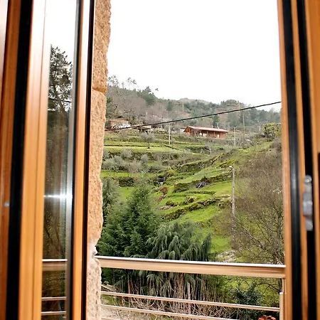 Casas Da Ribeira - Serra Da Estrela