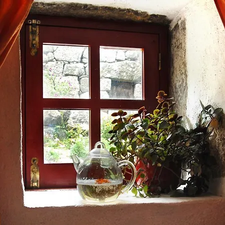 Casas Da Ribeira - Serra Da Estrela