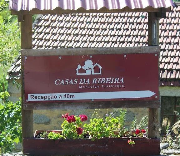 Casa de Campo Casas Da Ribeira *