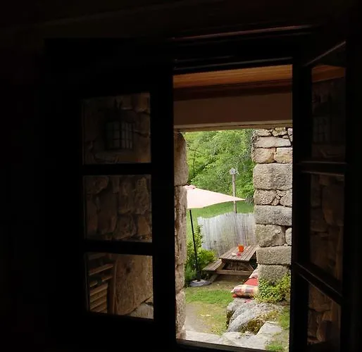 Casas Da Ribeira